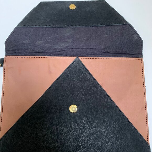 Me to We Atelier Leather Pouch Set - Picture 2 of 5